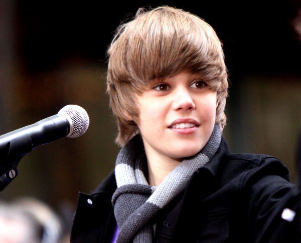 justin bieber when he was baby with his. pics of justin bieber when he