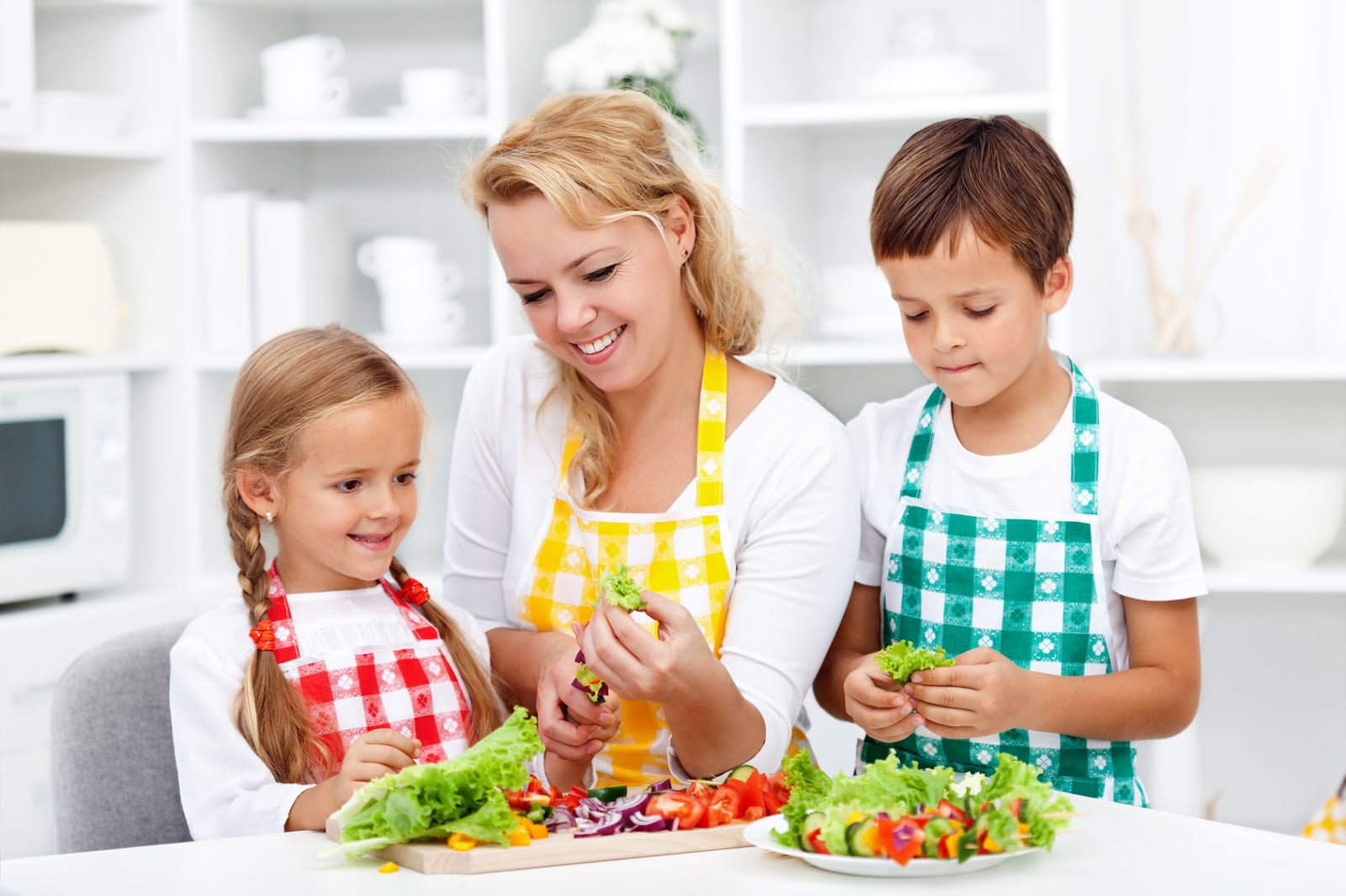 Как убедить детей питаться здоровой пищей