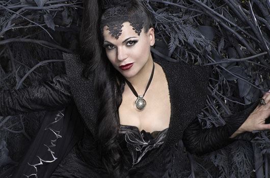 Regina Mills / Evil Queen Queen+Regina