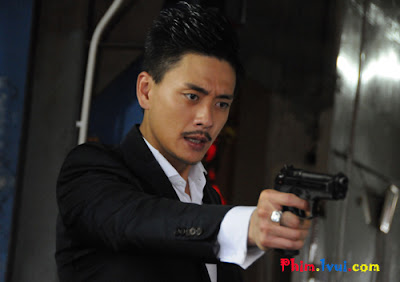 Phim Tiềm Hành Truy Kích - HTV2 [2012] Online