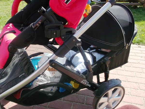 Wózek Britax B-dual spacerówka i drugie siedzisko z miękką gondolą. Rok po roku Wózek Britax B-dual spacerówka i drugie siedzisko z miękką gondolą. Rok po roku