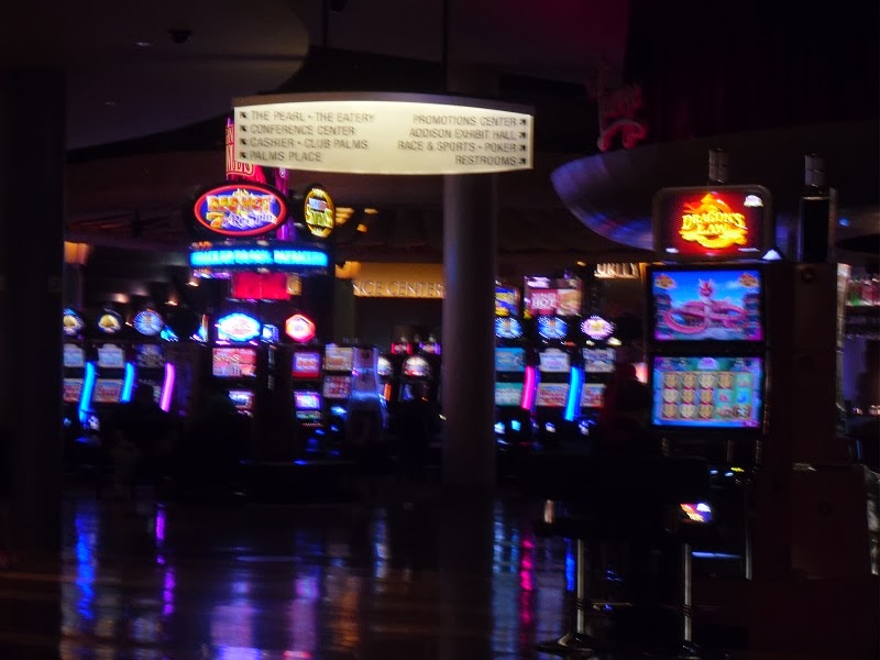 Can you make money playing poker in vegas