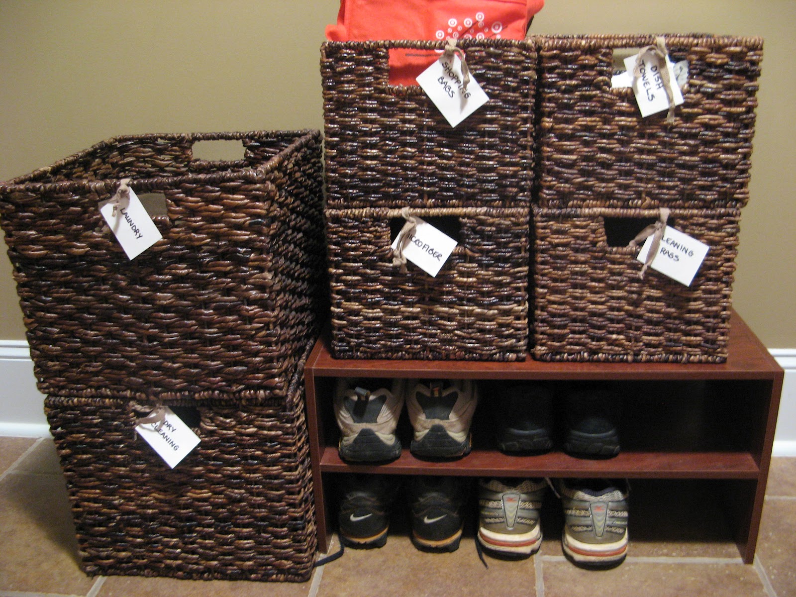 Susan Snyder 3 LAUNDRY ROOM TIPS