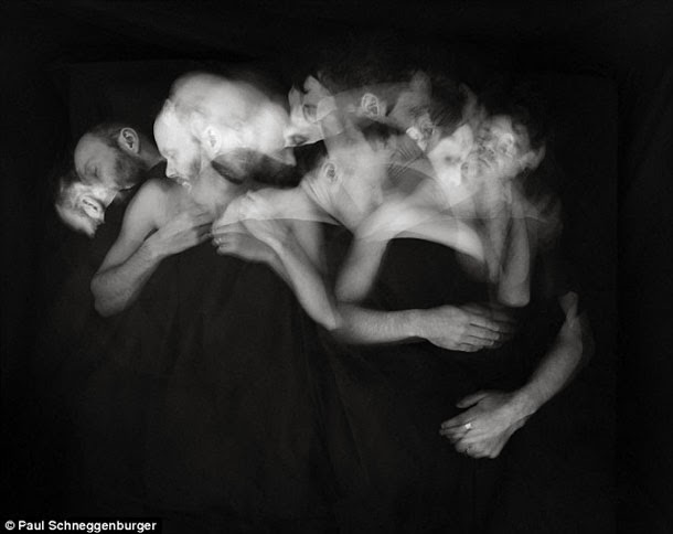 The sleep of the beloved - fotografia de longa exposição de Paul Schneggenburger The sleep of the beloved - fotografia de longa exposição de Paul Schneggenburger