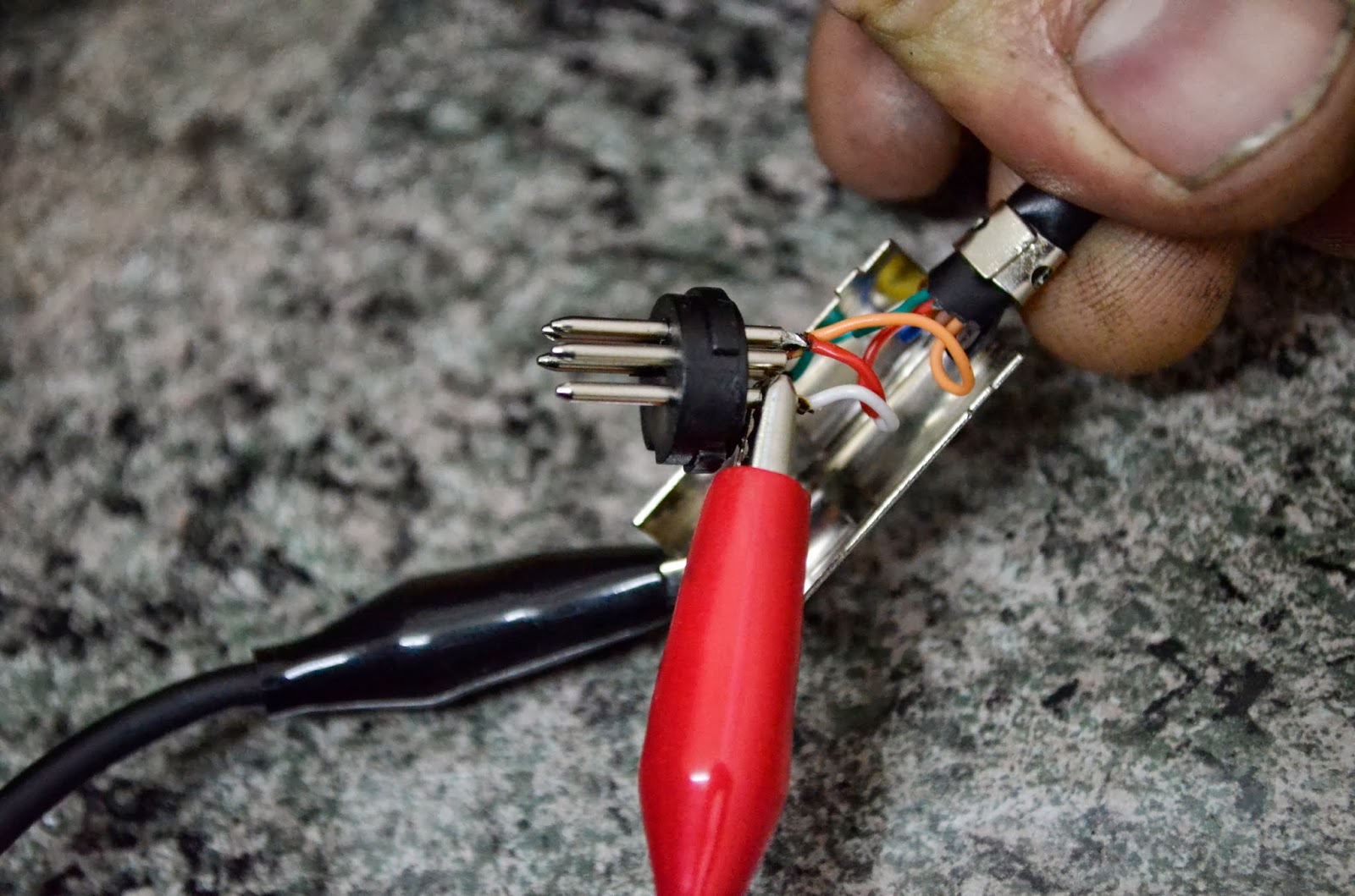 AMERITRON ARB704 F4GTG Tony