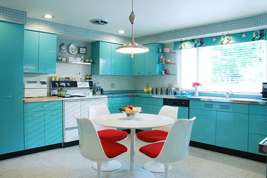 Home Design Ideas and Inspirations: Cheerful Color Scheme for ...