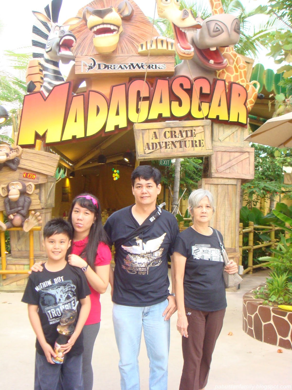 Universal Studios Singapore: Madagascar Zone Universal Studios Singapore