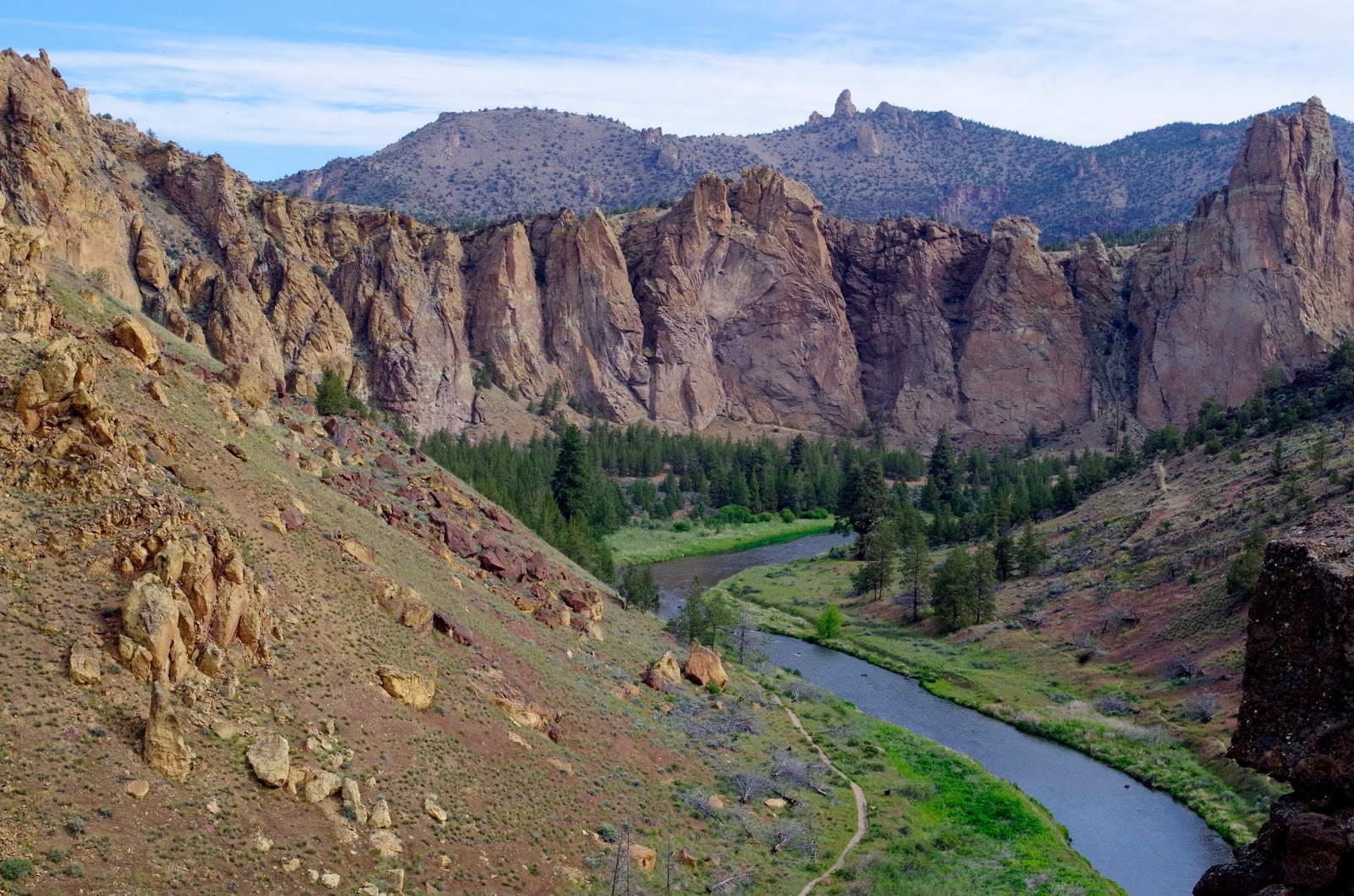 Pacific Northwest Seasons Hiking Central Oregon Smith Rock State Park
