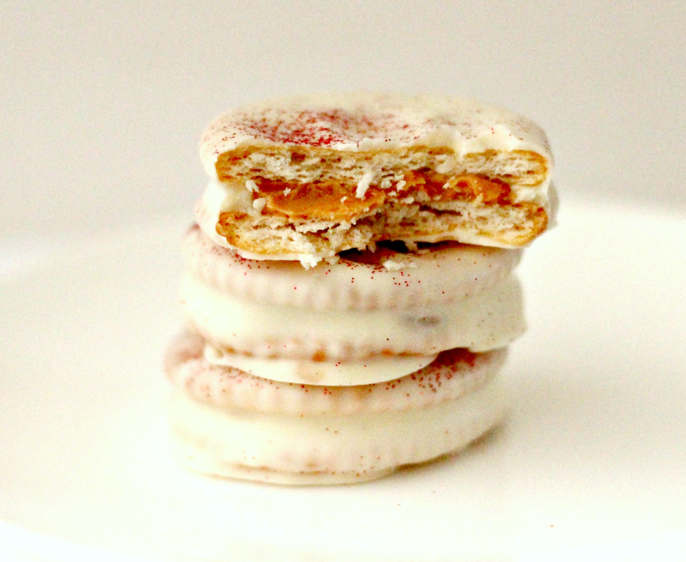 Milk and Honey GlammedUp Peanut Butter Ritz Sandwiches