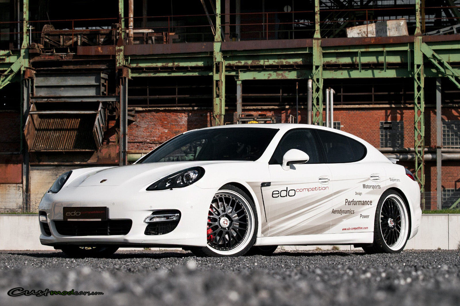700 Horsepower Porsche Panamera Turbo S by Edo Competition Custmod Cars