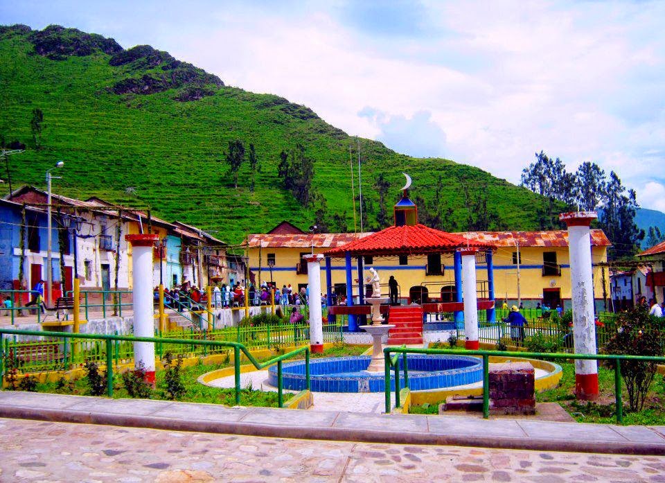 PLAZA MAYOR DE LA CIUDAD DE HUÁÑEC