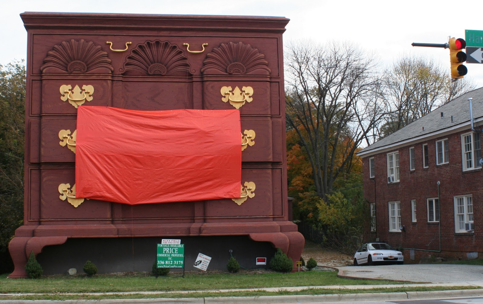 The Carpetbagger North Carolina Giant Furniture Tour