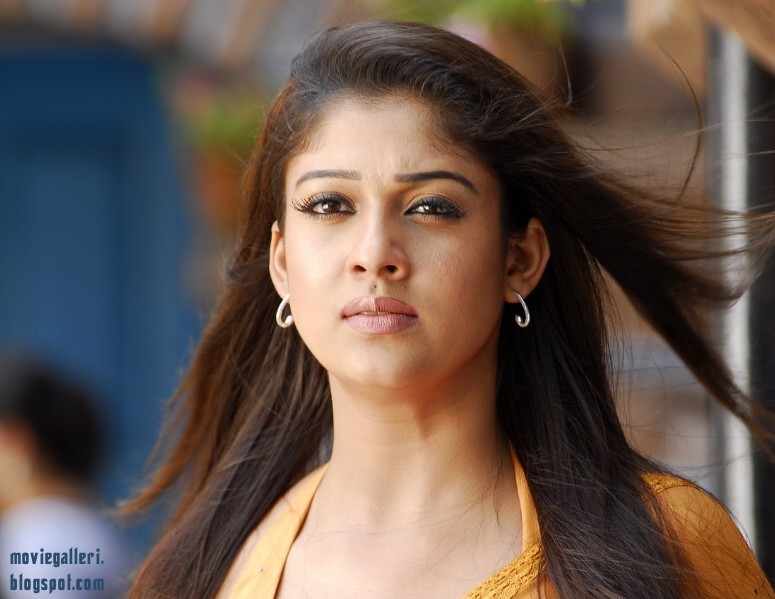 Fashion Celebrity: nayanthara hot wallpapers