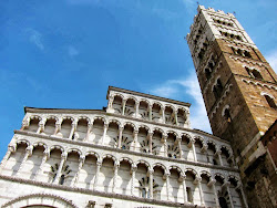 Colonnades sculptées de la cathédrale