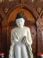 burmese temple  salah satu kuil di penang malaysia