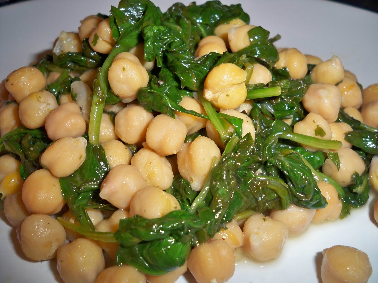 Gluten Free in AZ Garbanzos with spinach and lemon
