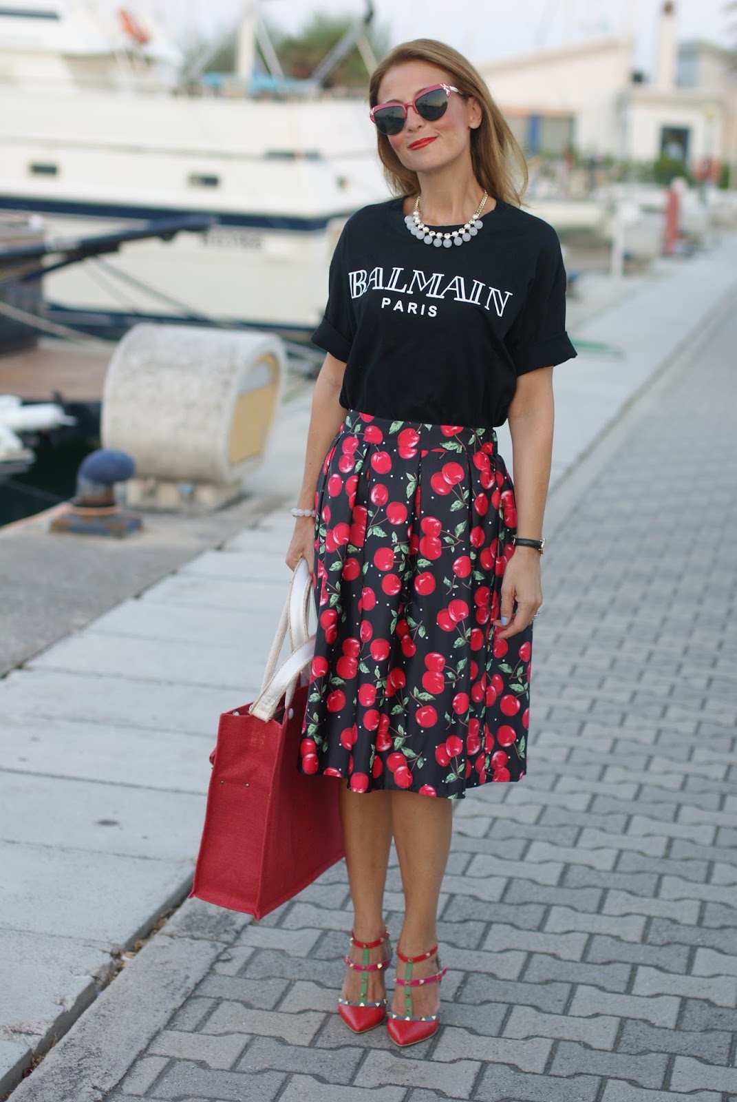 Choies cherry print skirt and Balmain t-shirt on Fashion and Cookies fashion blog