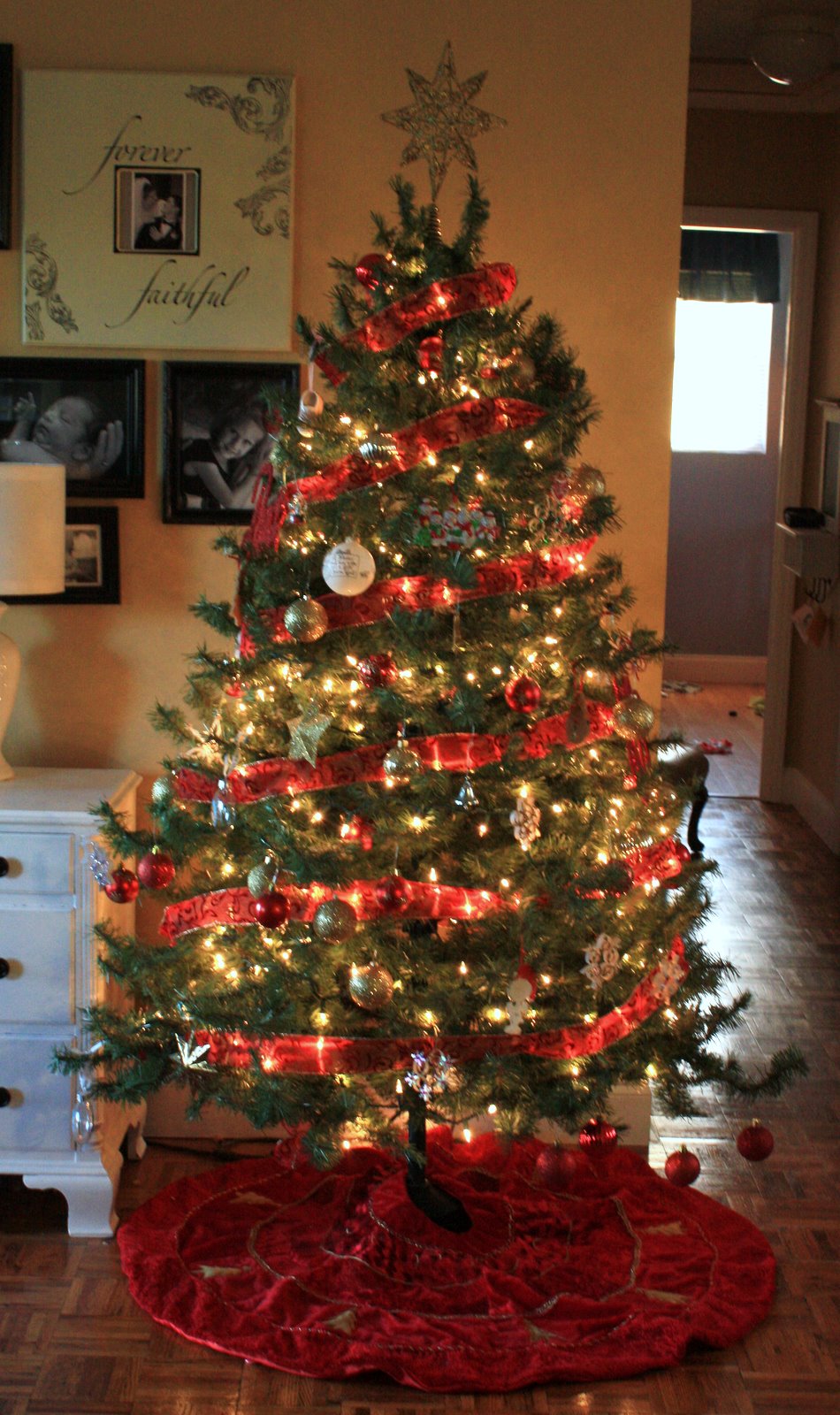 it's just Laine Our Wonky Christmas Tree