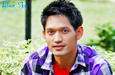 Foto Ibnu Jamil - Aktor Indonesia Ganteng | Saraung Blue Sky