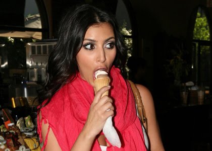 kim kardashian sucking banana nude hot tub photos