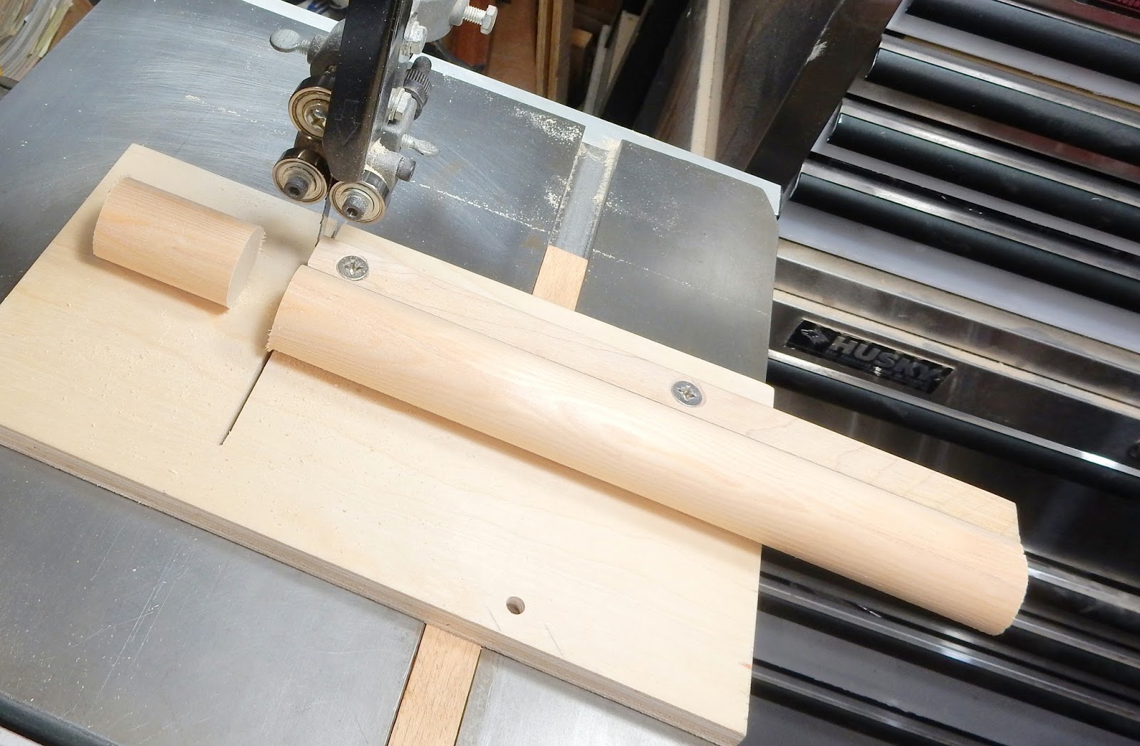 Jax Design Jigsaw circle cutting jig