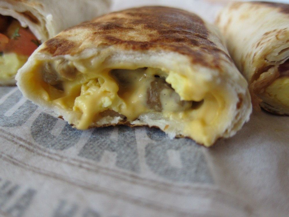 Review Taco Bell Grilled Breakfast Burritos Brand Eating