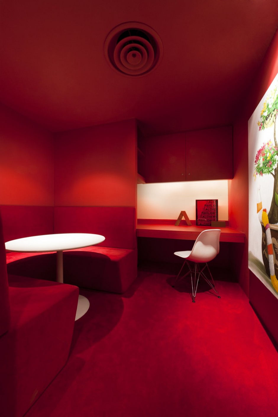 Contemporary Design Barcode Studio Office In Singapore