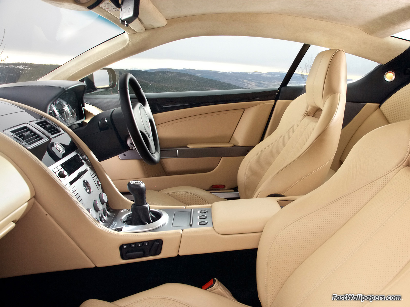   Gambar Interior Mobil Toyota Alphard ~ Download Image