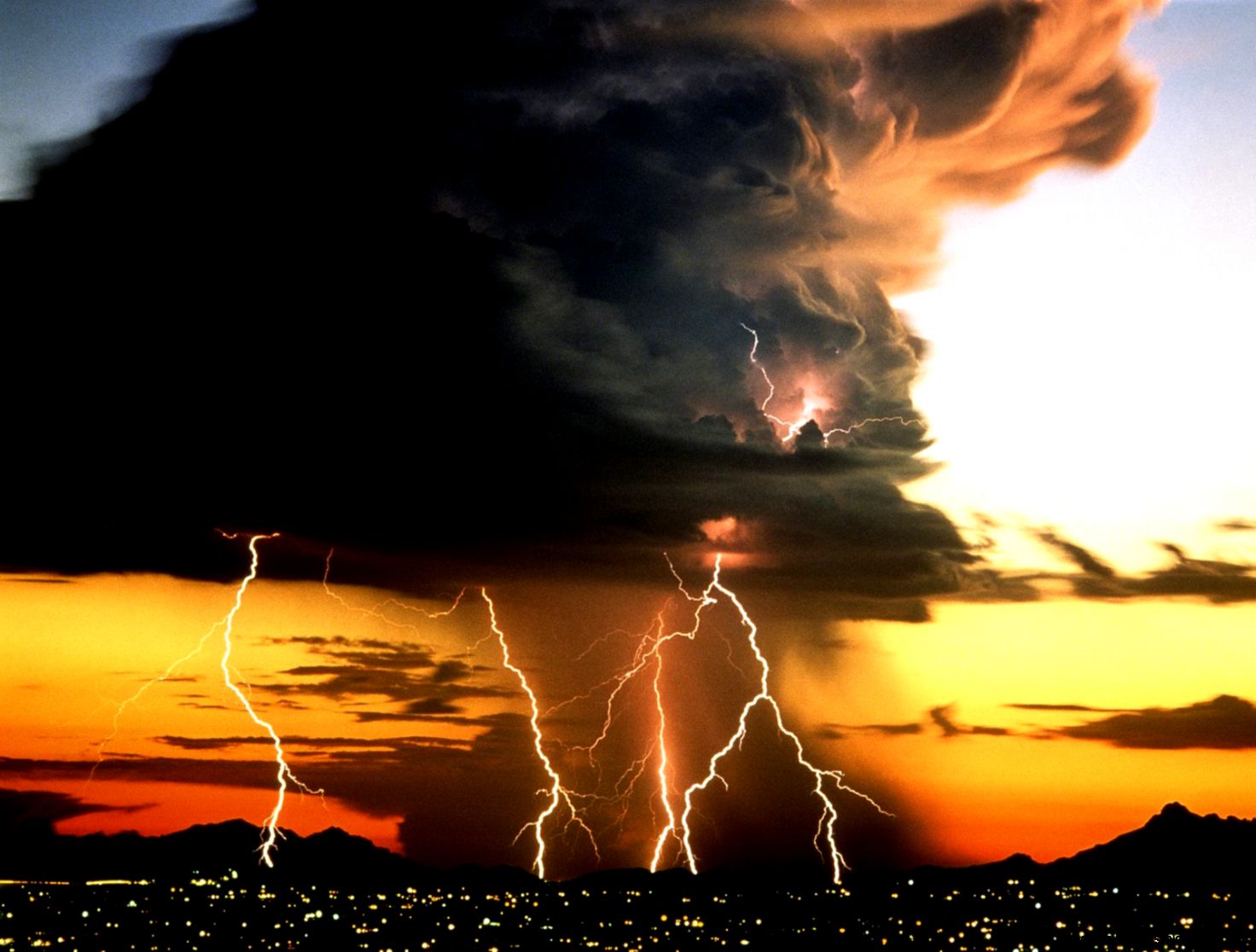 Lightning Storm Over City Lightning Storm Over City