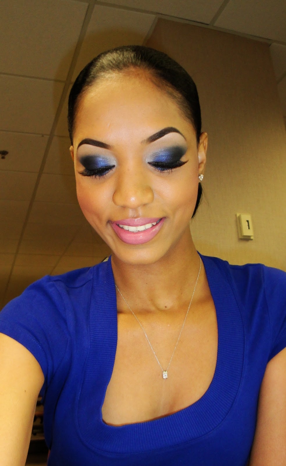 The Fancy Face 'Smoked Out Electric' Look