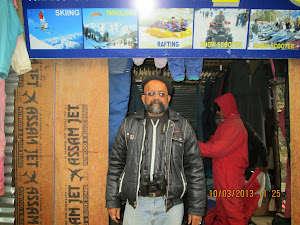 At the "Snow Adventure Sports Shop" on way to "Solang Valley".