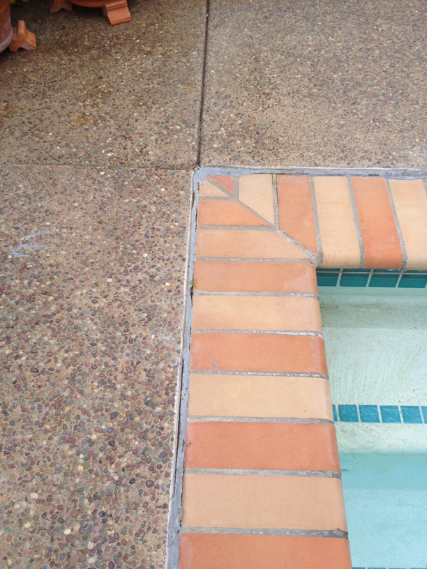 Wine Country Pools And Supplies Replacing The Caulking Around A Pool