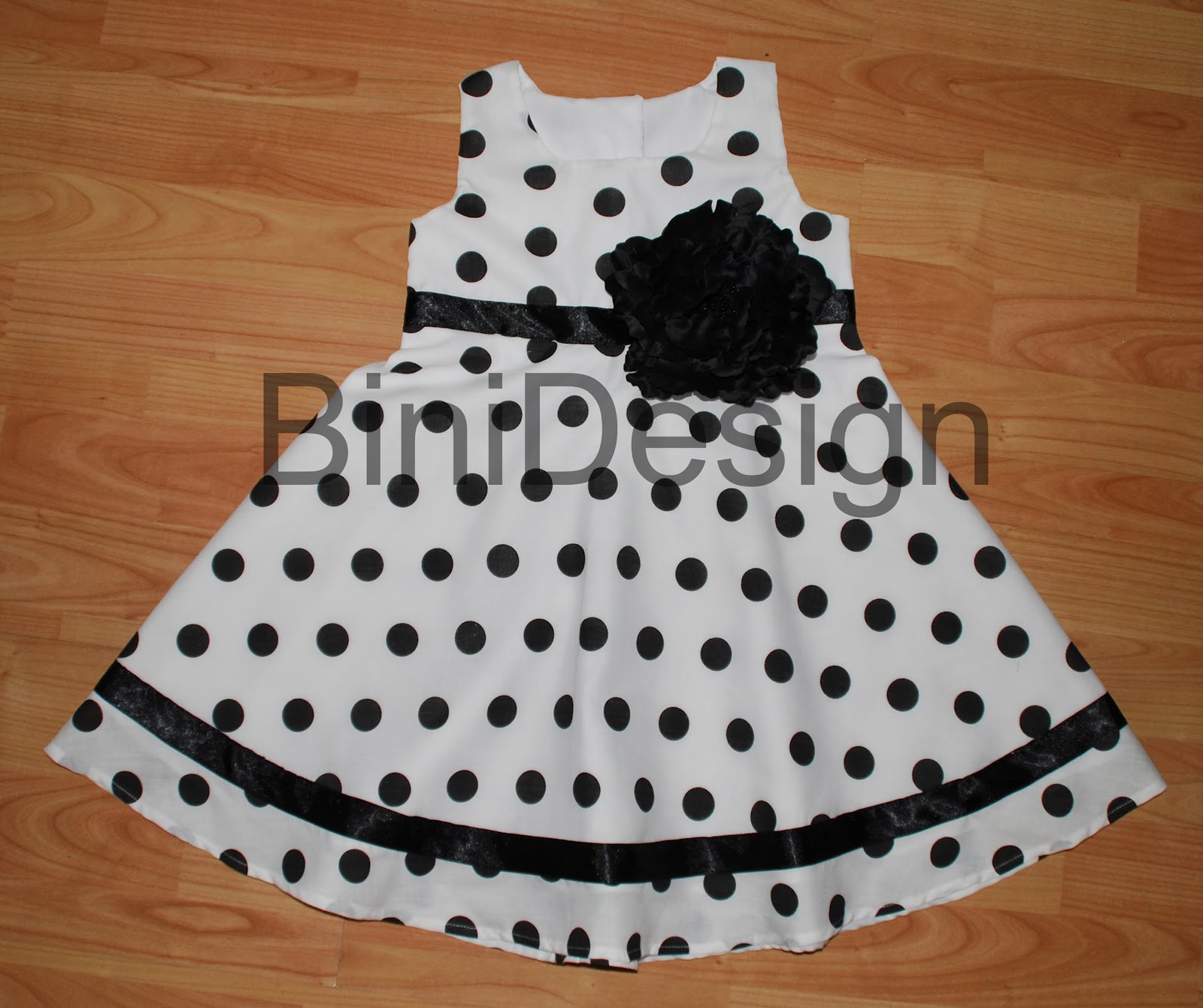 baby girl black and white polka dot dress