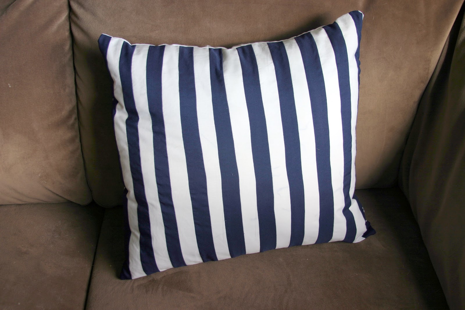 make bake and love So... I Made Another Pillow