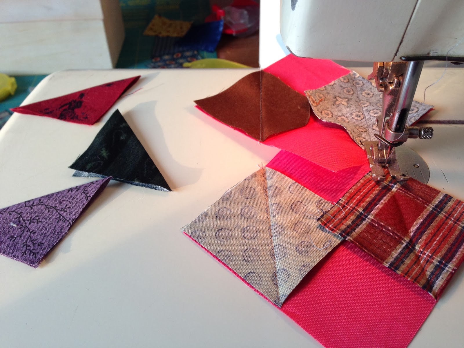 klein meisje quilts tip 28, using sewandflip triangles and making