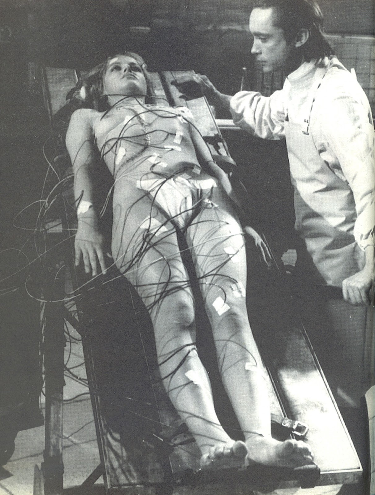 Flesh for Frankenstein (1973), black & white