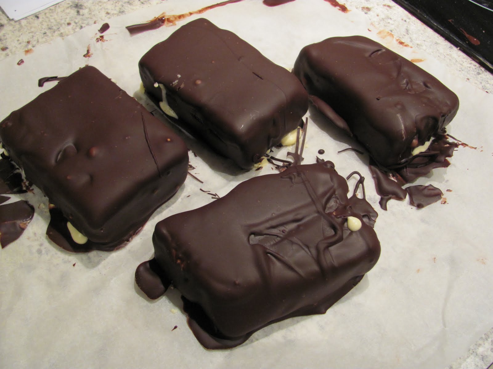 Mrs Cake Toasted Coconut IceCream Bars