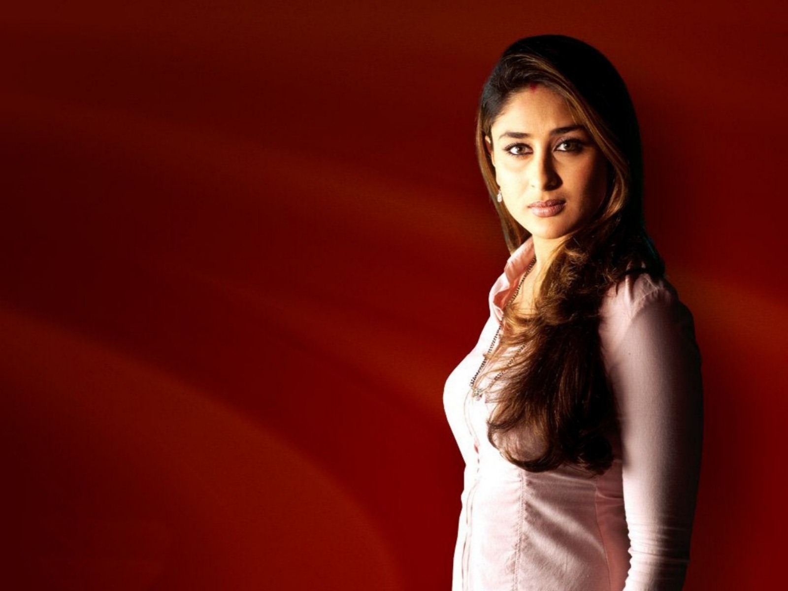 kareena kapoor hd wallpapers for desktop | full hd Wallpapers