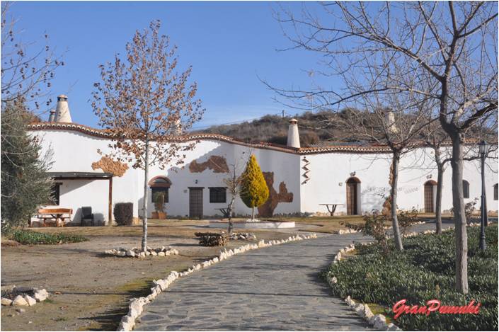 Blog de Viajes, viajes con niños Fin de semana rural en Guadix, provincia de Granada alojados en una Casa Cueva. En Blog de Viajes, viajar con niños