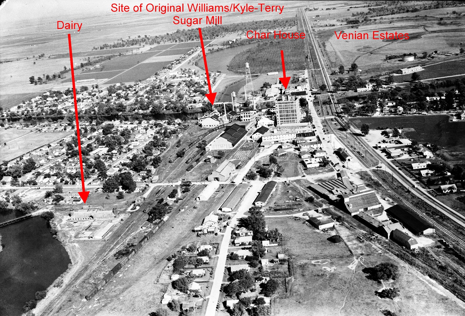 The Old Sugar Land Club House Aerial Photos of Sugar Land from 1940 & 1953