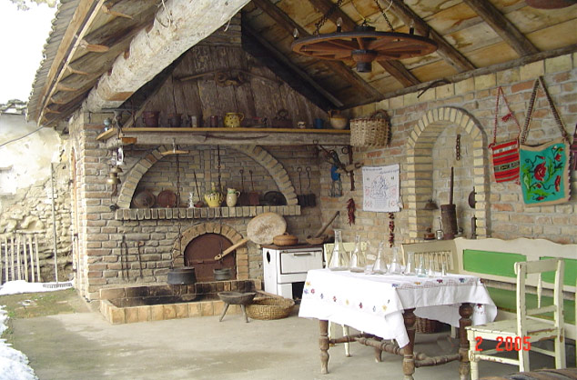 Etno Kuce