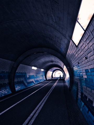 Dark Tunnel City Android Wallpaper