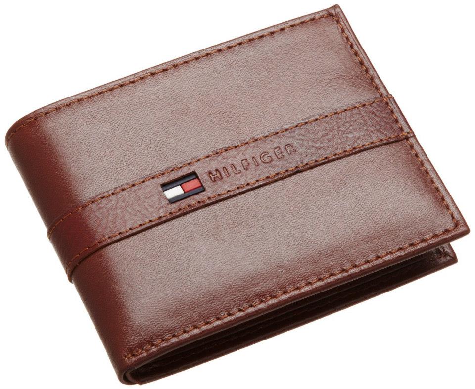 PrettyTreasure2u Tommy Hilfiger Passcase Wallet