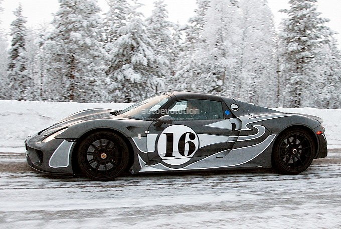 Spyshots: Porsche 918 Spyder Winter Testing Spyshots: Porsche 918 Spyder Winter Testing