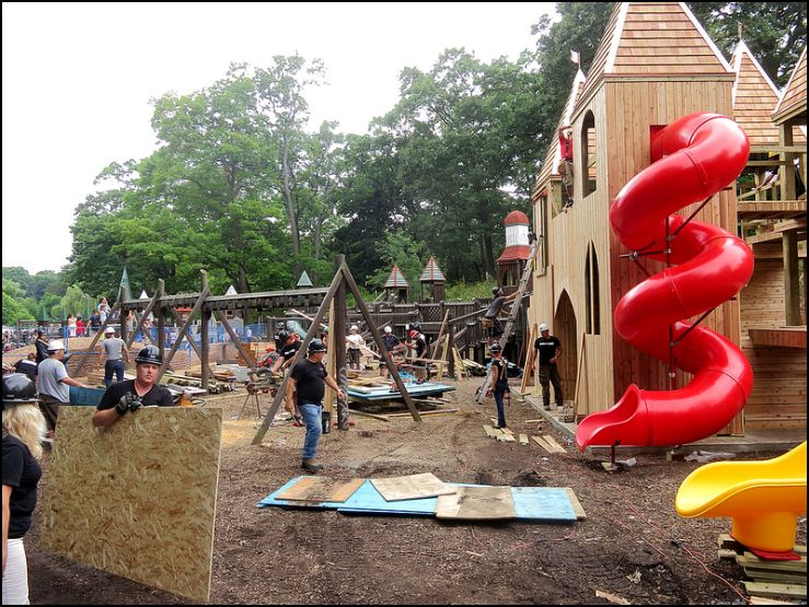 THE HOLMES SPOT More Pictures and Video From The Jamie Bell Adventure Playground Community Build