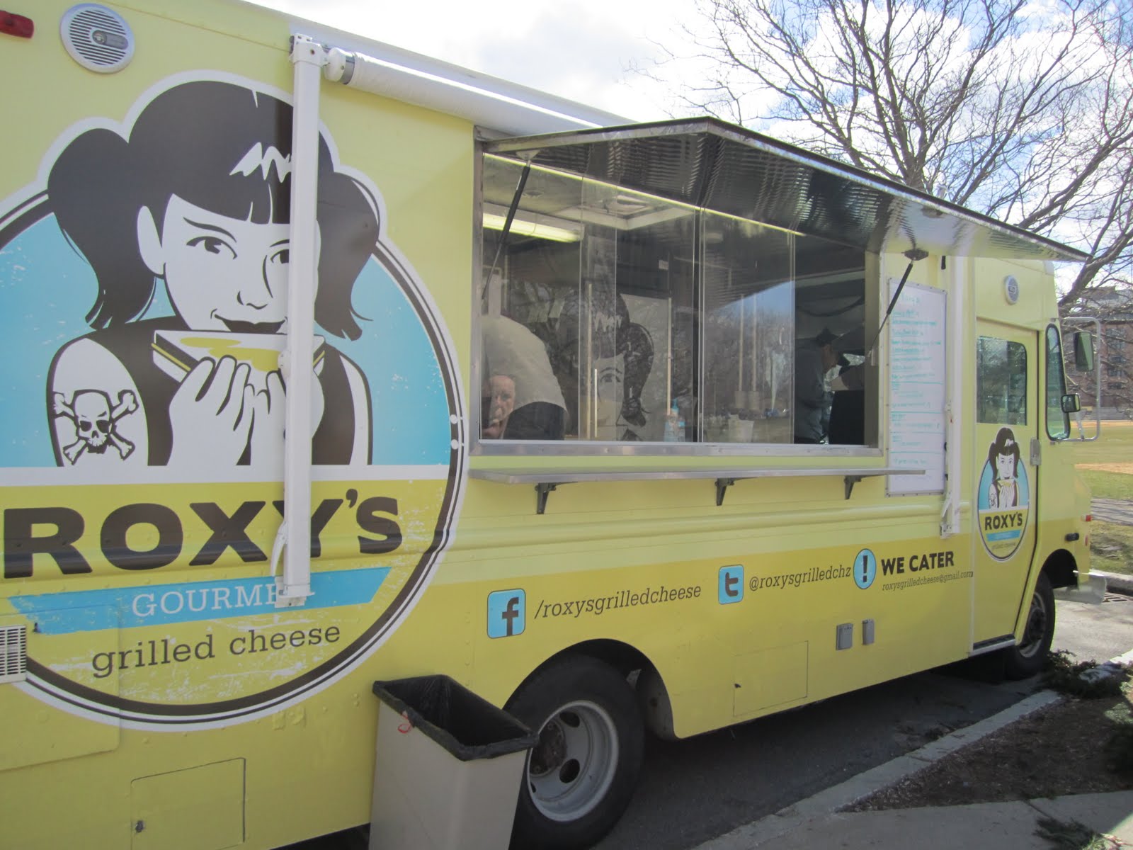 happy hour honeys Boston Food Truck Roxy's Grilled Cheese