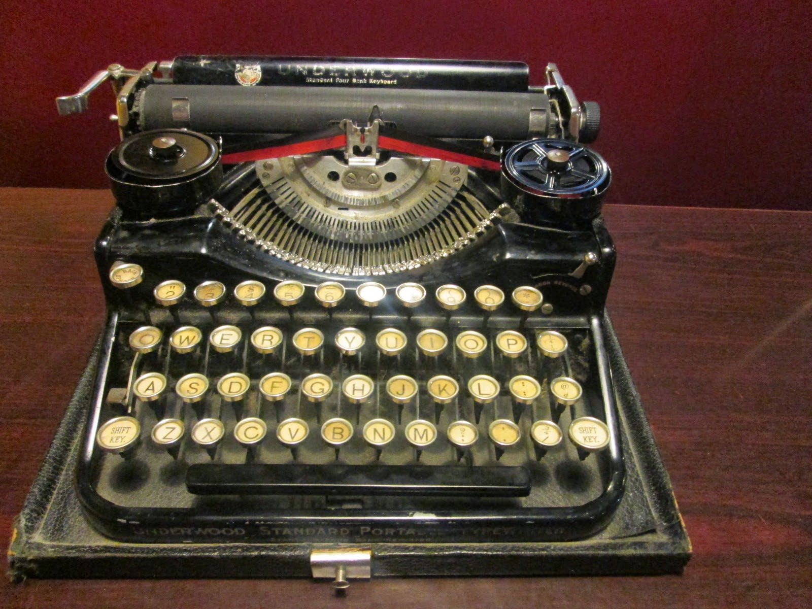 Royal Typewriters Best Goodwill find ever! 1926 Underwood Portable