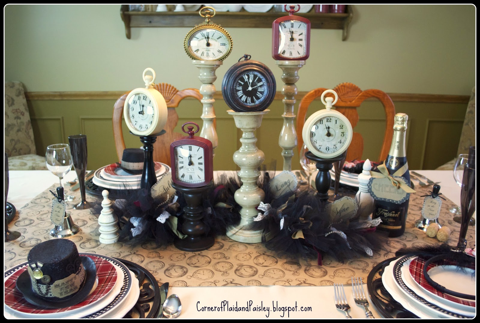 Corner of Plaid and Paisley New Years Eve Tablescape going Nostalgic