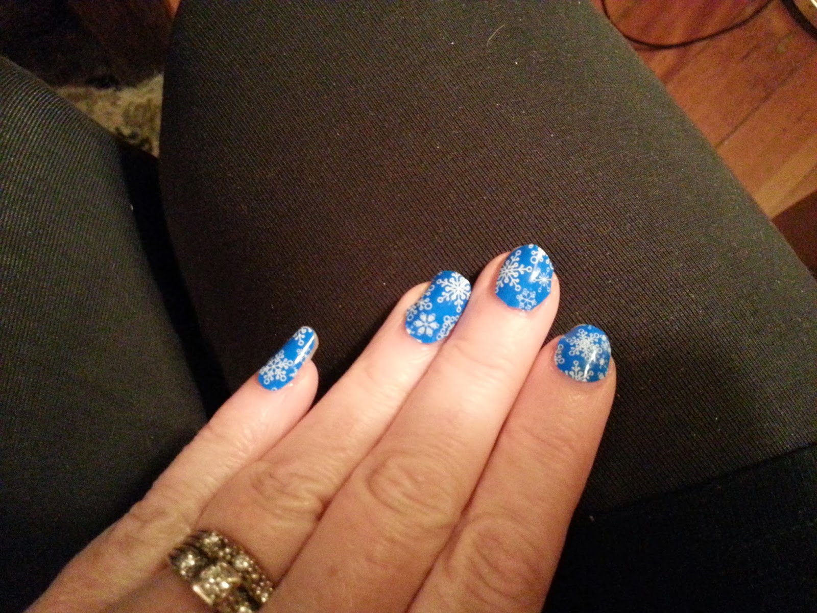 Kim kasch blogsite Kim Kasch Blogsite - A Writer's Blog: Holiday Hands