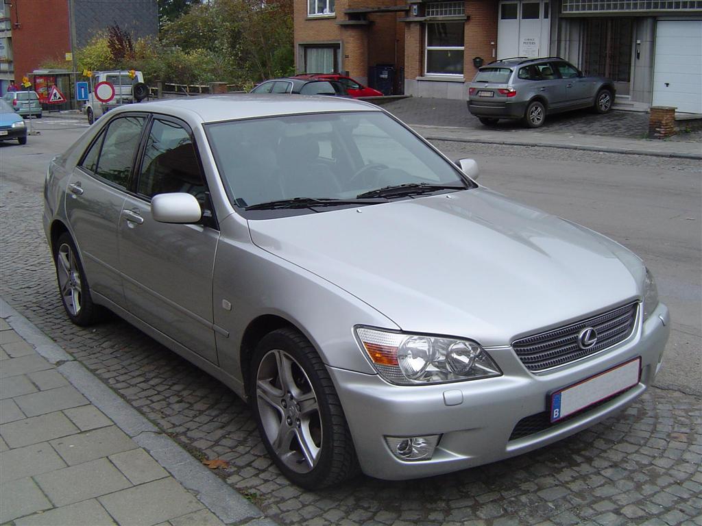 carmodel2012 Lexus is200